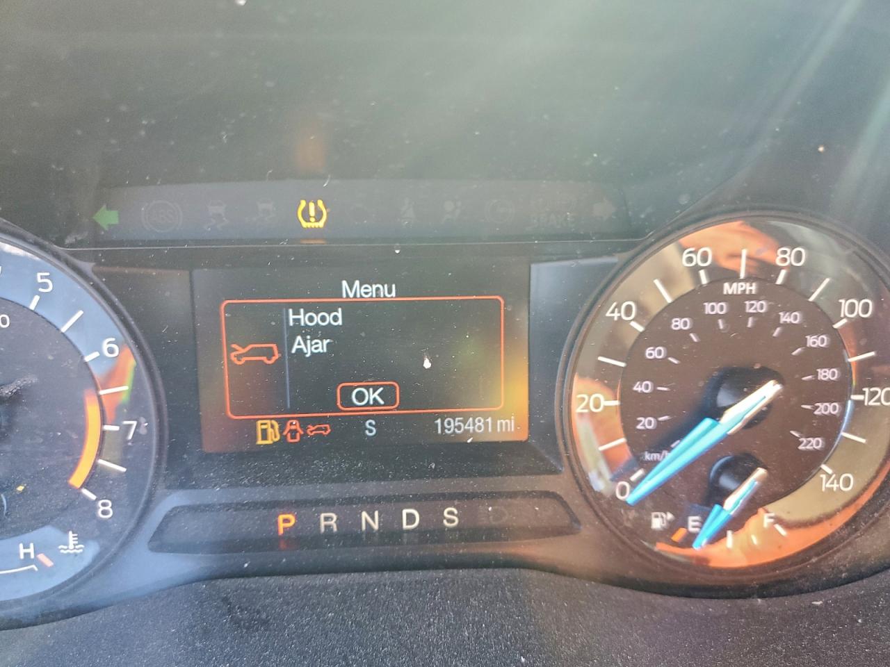 Ford Explorer Xlt Image 11