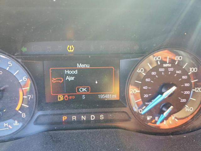 Ford Explorer Xlt Image 11