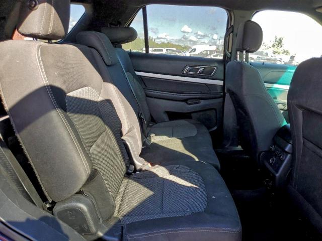 Ford Explorer Xlt Image 9