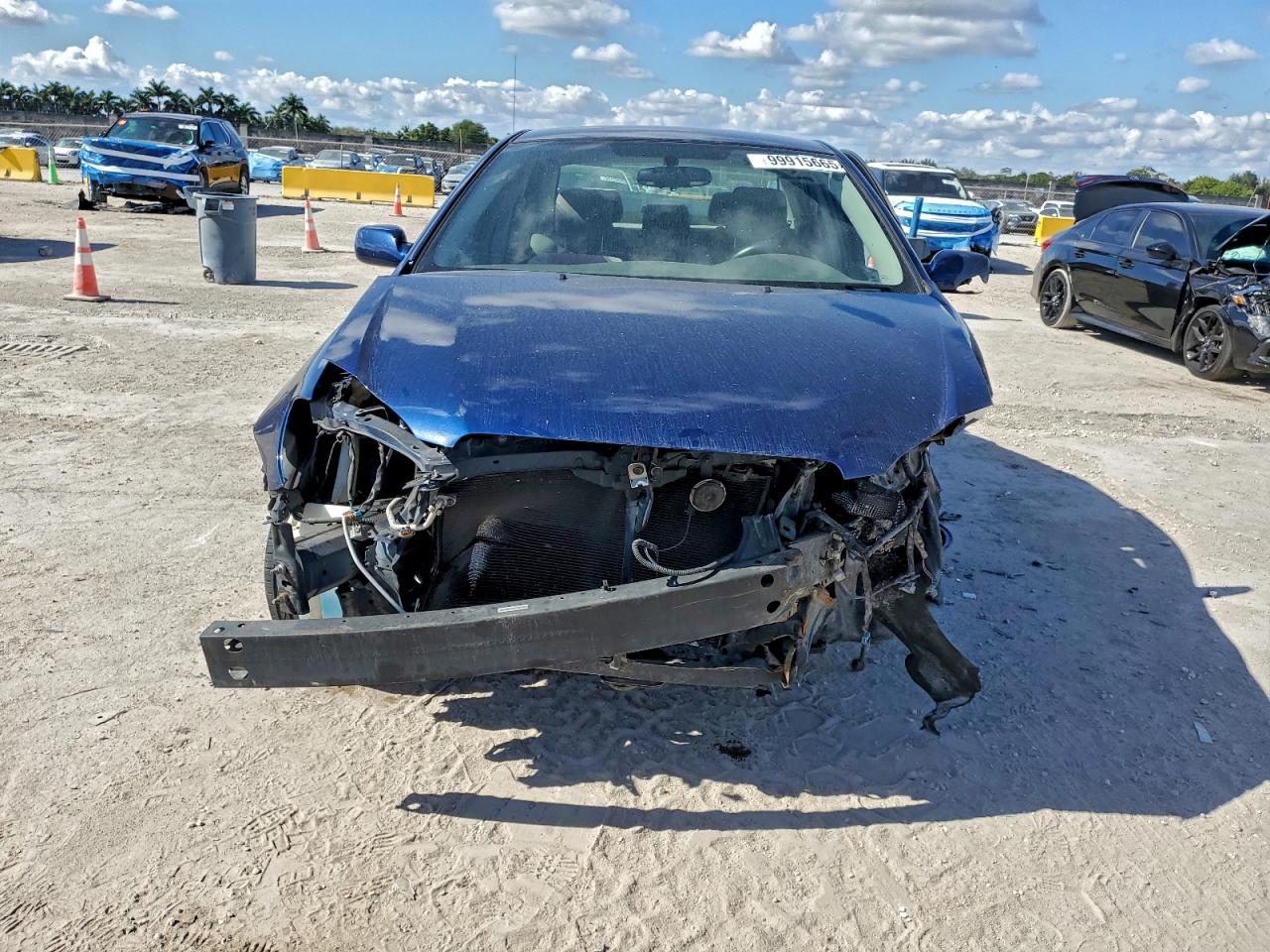 Toyota Corolla Ce Image 8