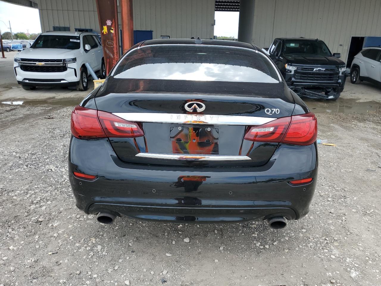 INFINITI Q70 3.7 Image 6