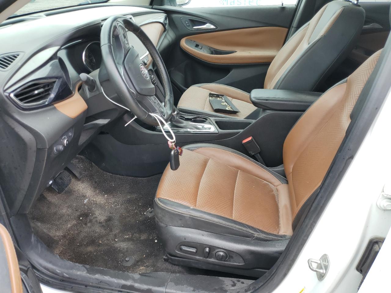 Buick Encore Essence Image 5