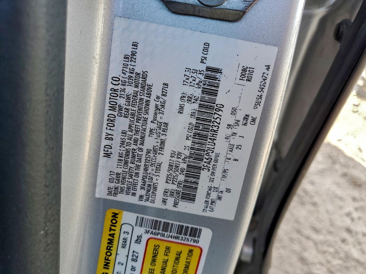 Ford Fusion Se Hybrid Image 6