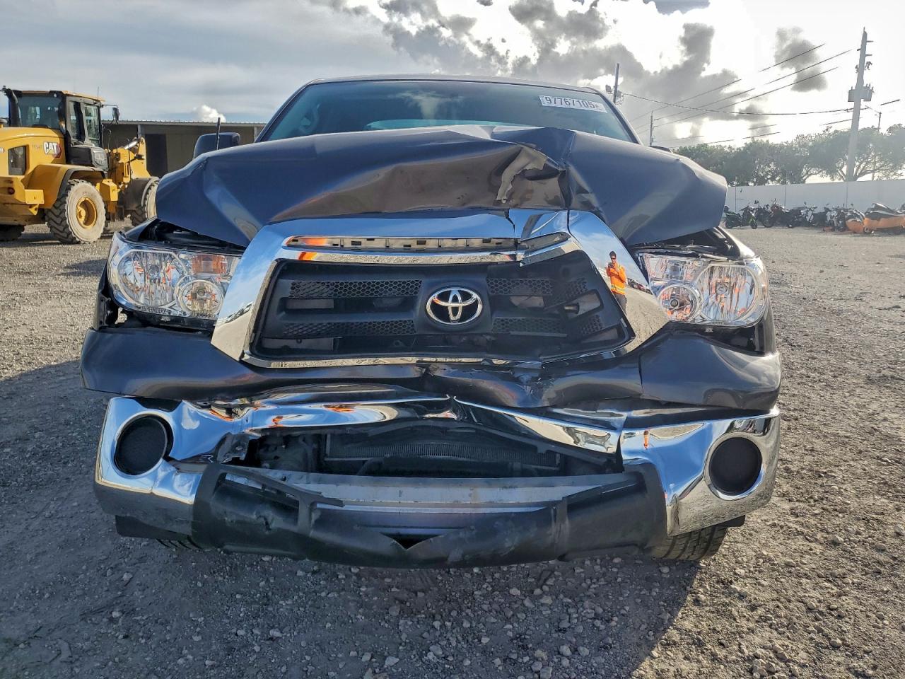 Toyota Tundra Double Cab Sr5 Image 2