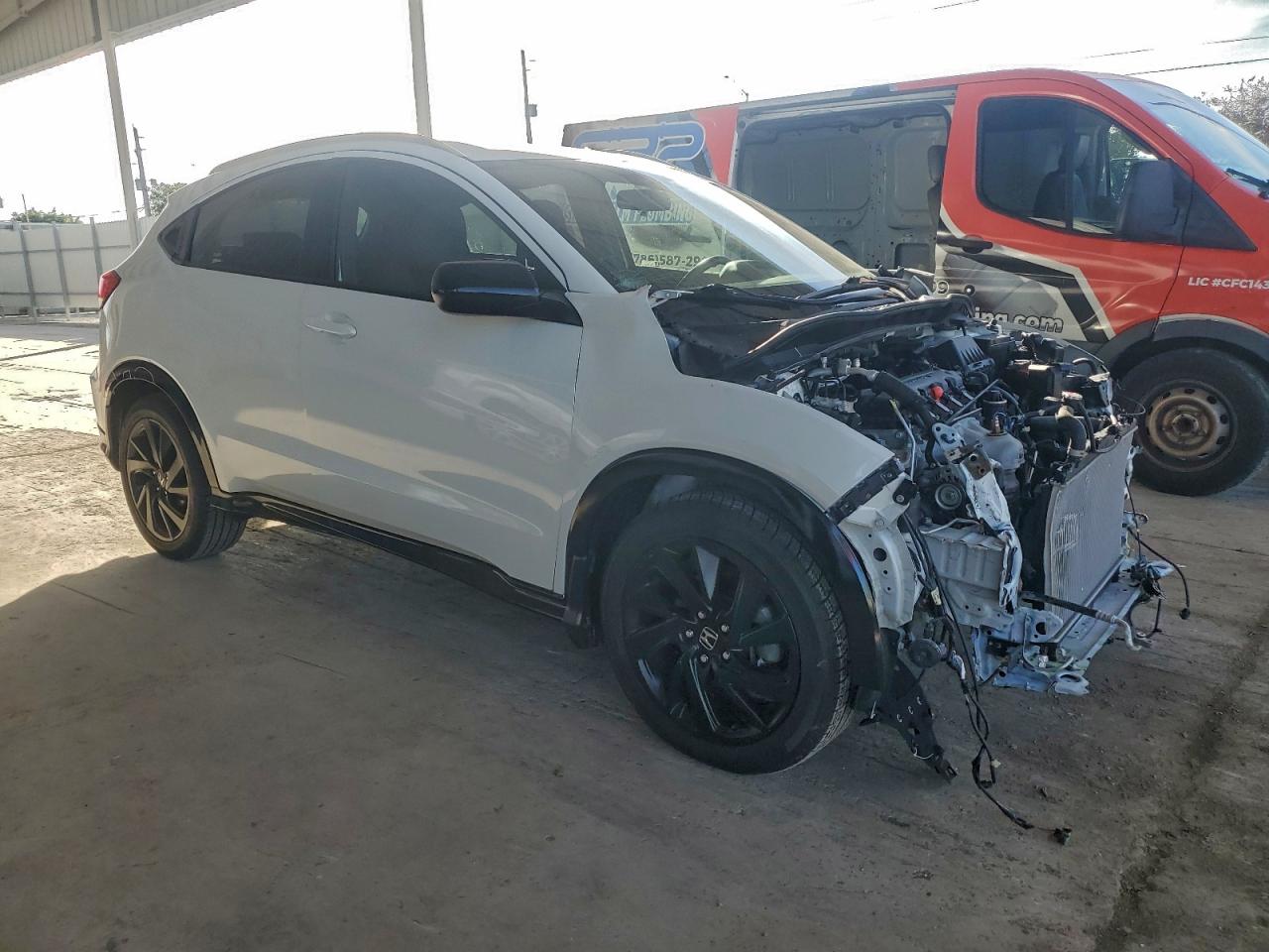 Honda HR-V Sport Image 14