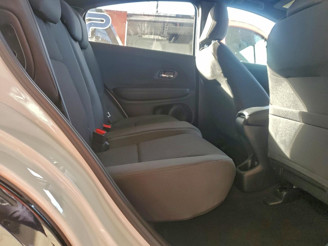 Honda HR-V Sport Image 2