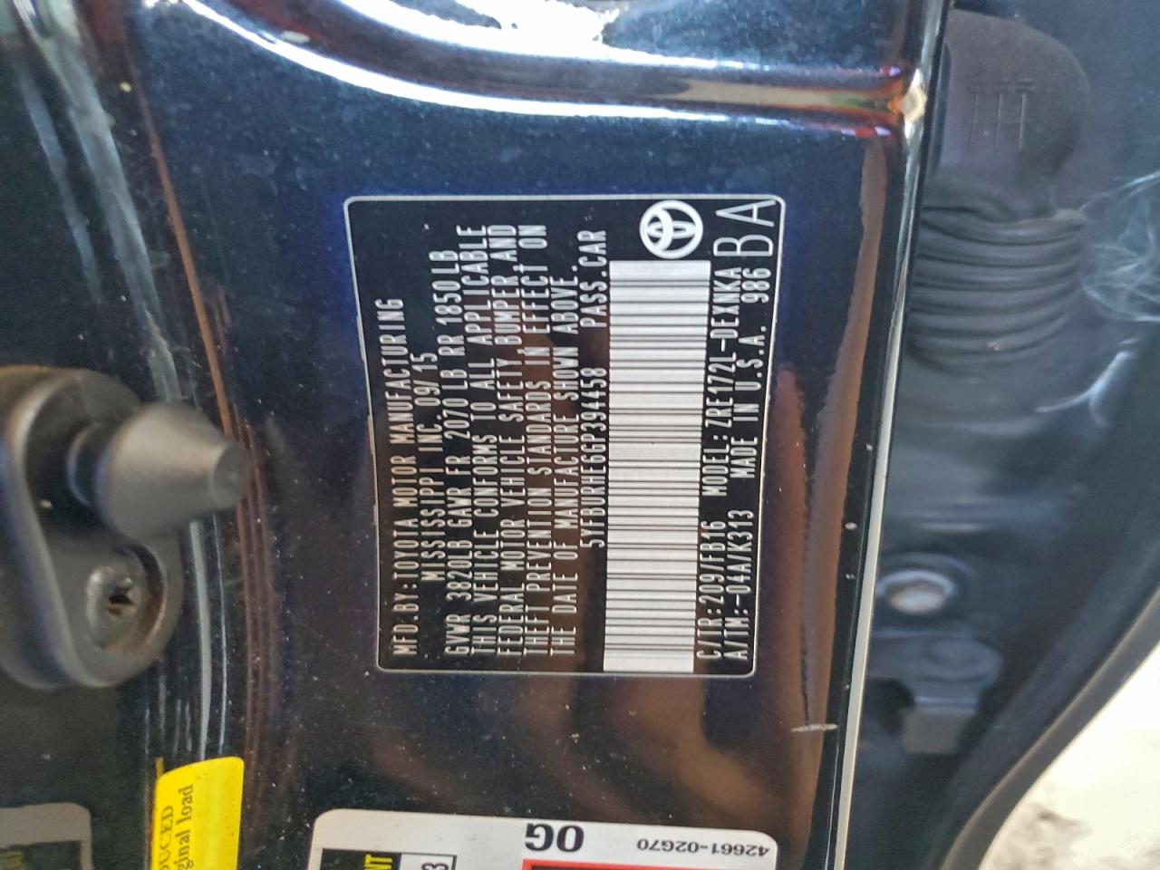 Toyota Corolla L Image 11