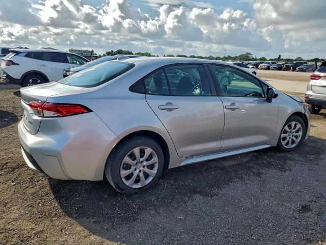 Toyota Corolla Le Image 2