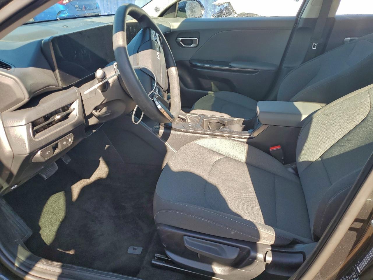 Kia K4 Lx Lx Image 11