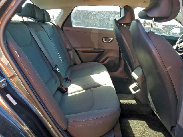 Kia K4 Lx Lx Image 9