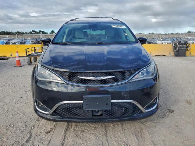 Chrysler Pacifica Touring L Plus Image 11