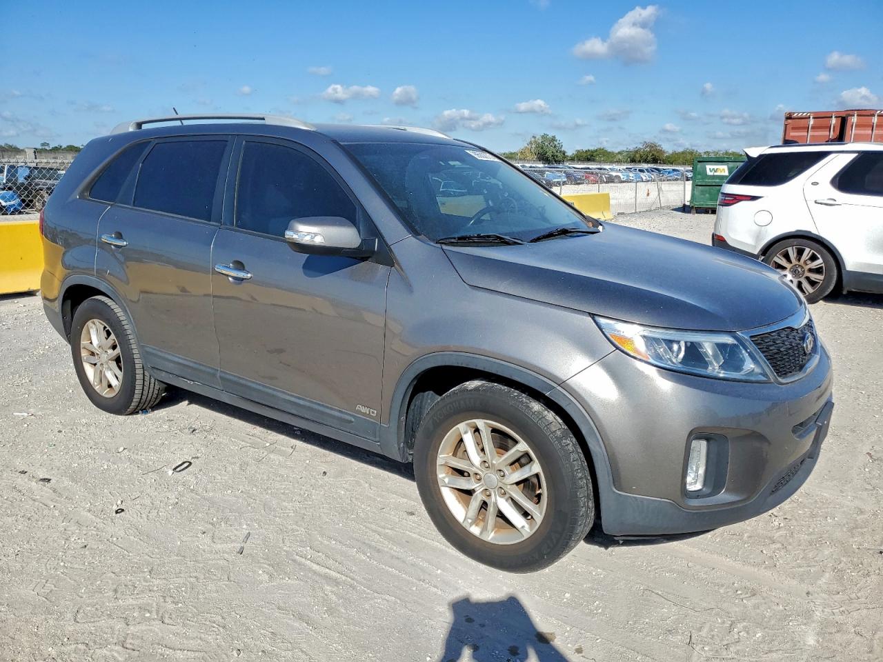 Kia Sorento Lx Image 2