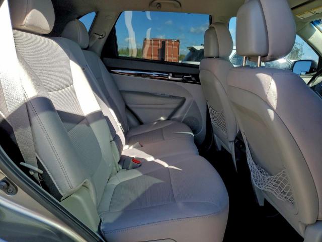 Kia Sorento Lx Image 10