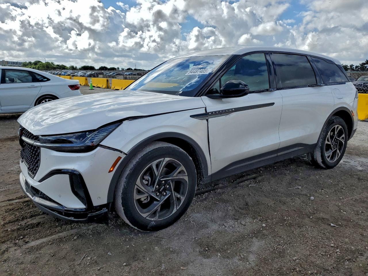 Lincoln Nautilus P Premiere Image 1