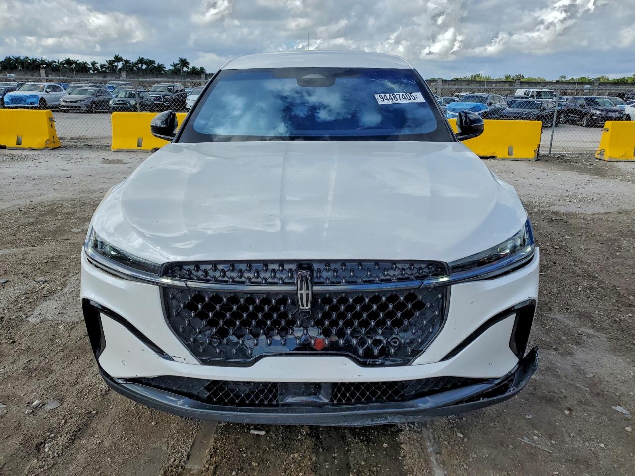 Lincoln Nautilus P Premiere Image 6