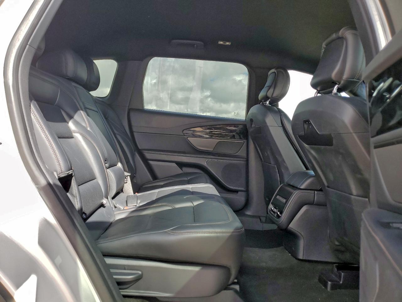 Lincoln Nautilus P Premiere Image 11