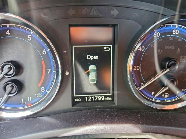 Toyota Corolla L Image 4