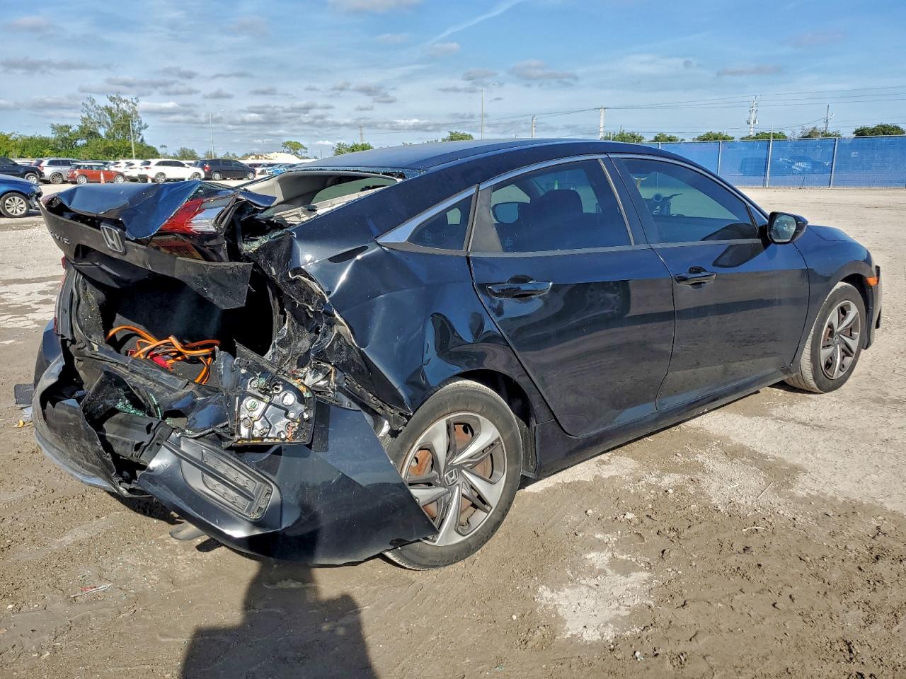 Honda Civic Lx Image 2