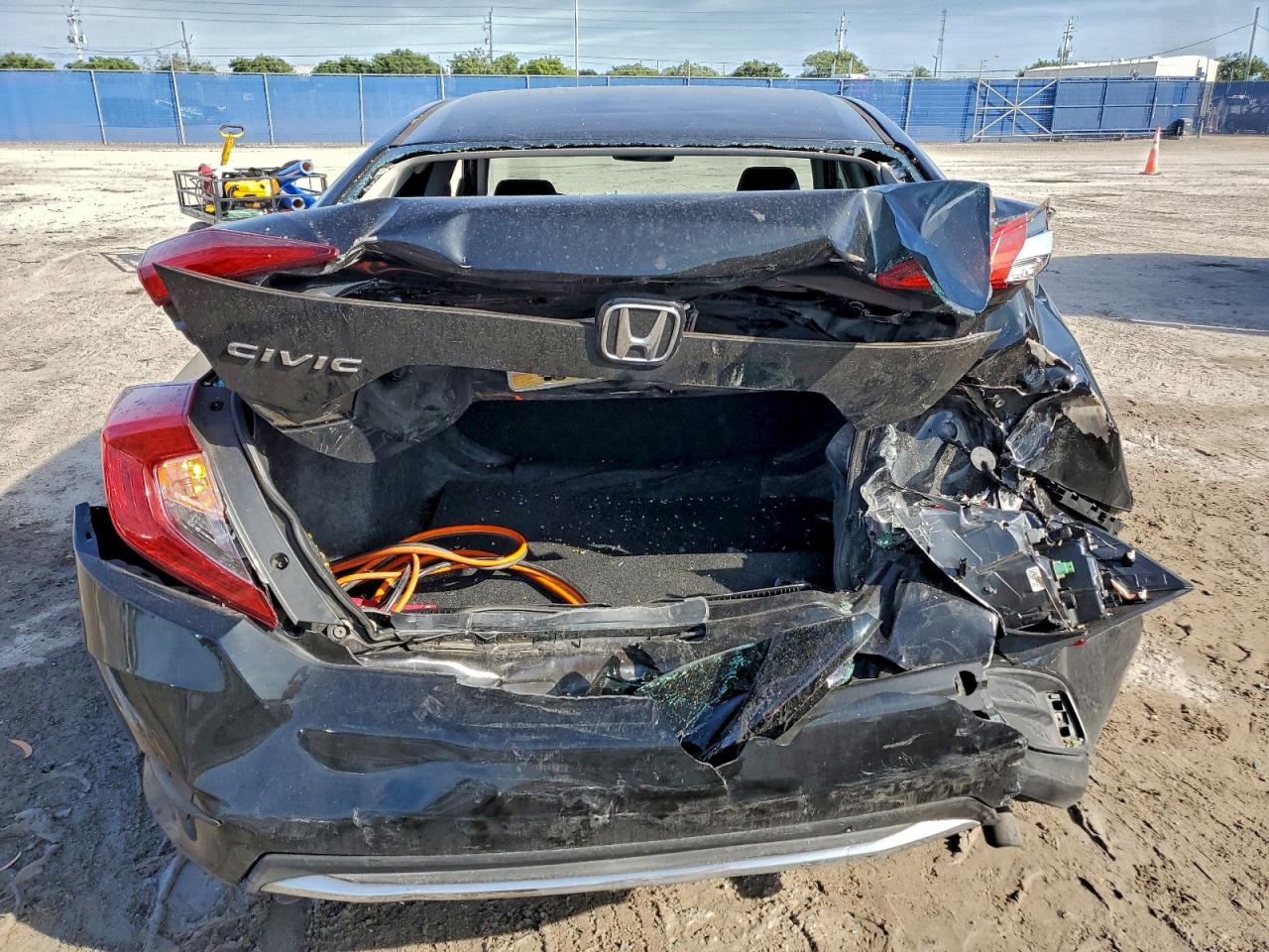 Honda Civic Lx Image 9