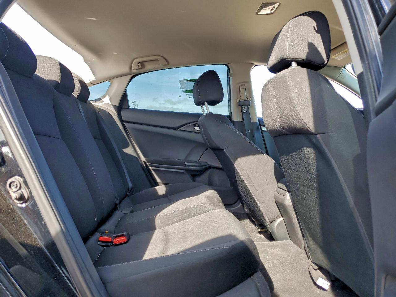 Honda Civic Lx Image 10