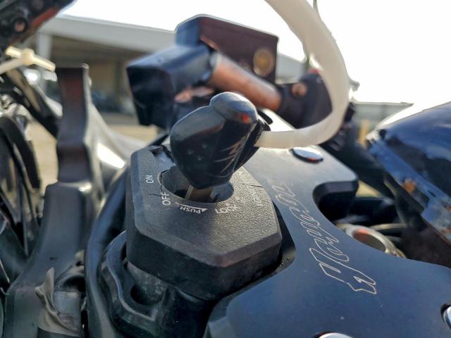 Suzuki Gsx1300 Ra Image 5