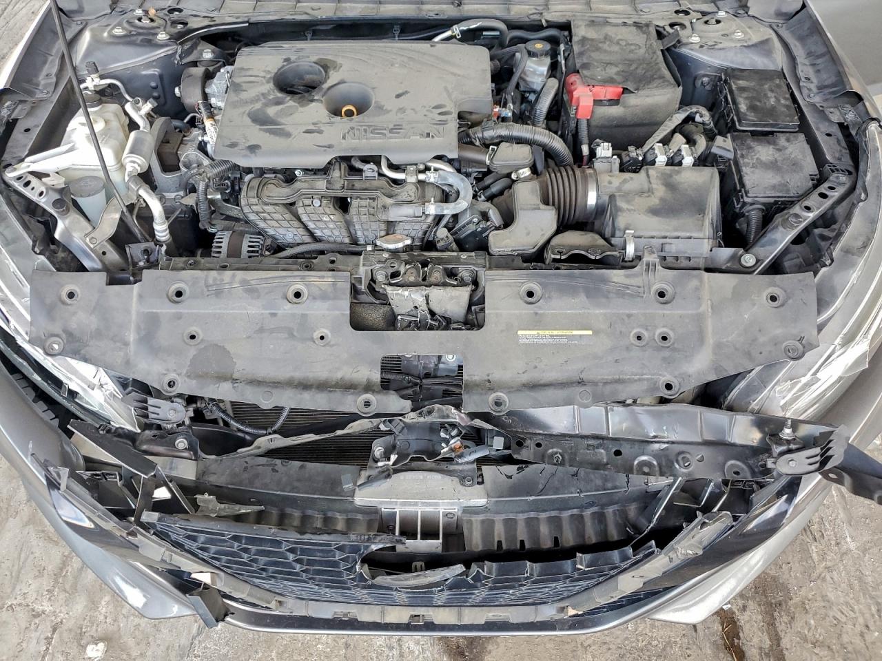 Nissan Altima Sr Image 12