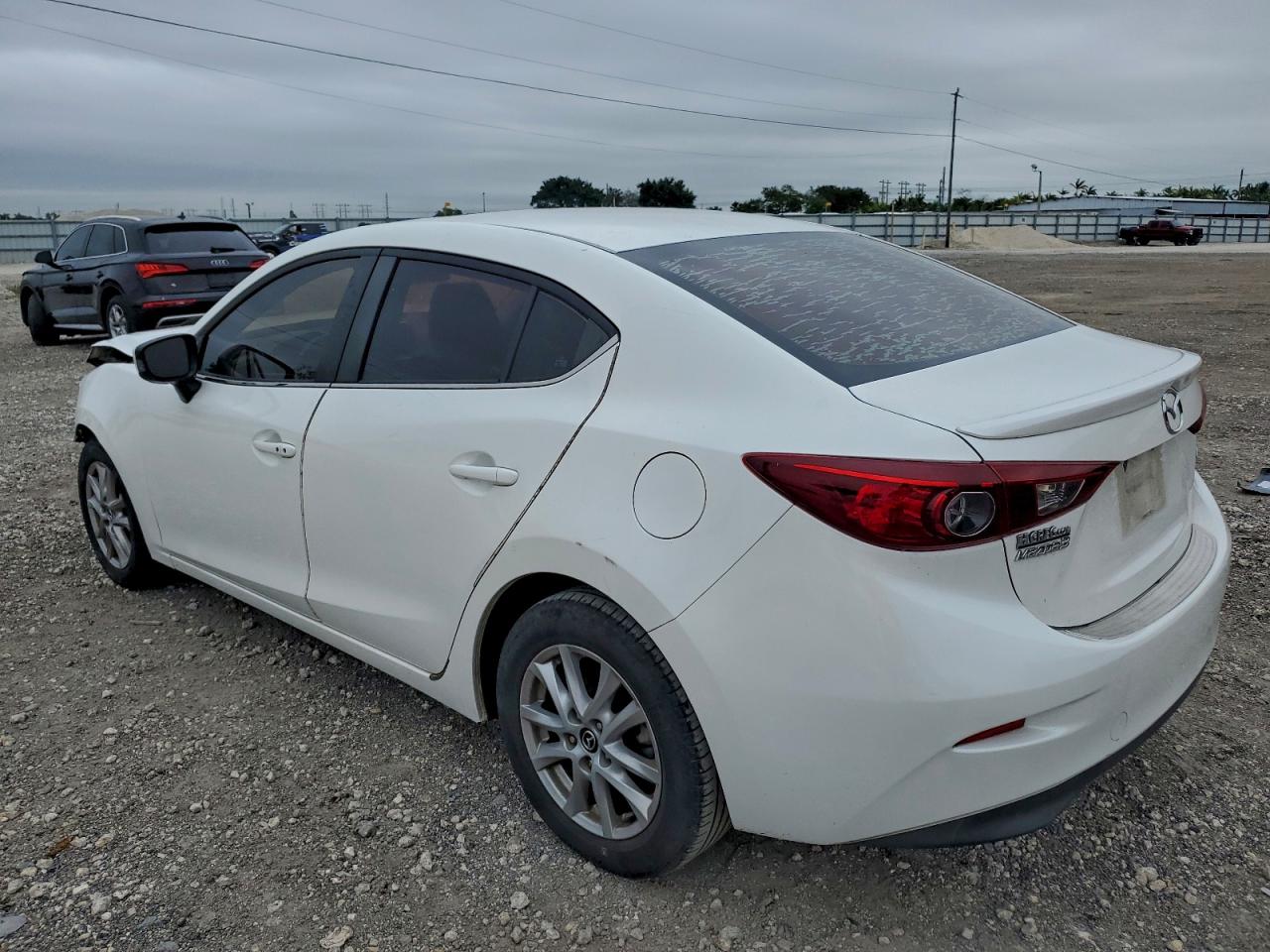 Mazda 3 Touring Image 7