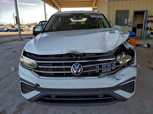 Volkswagen Tiguan Se Image 4