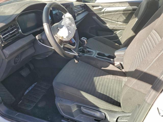 Volkswagen Jetta S Image 3