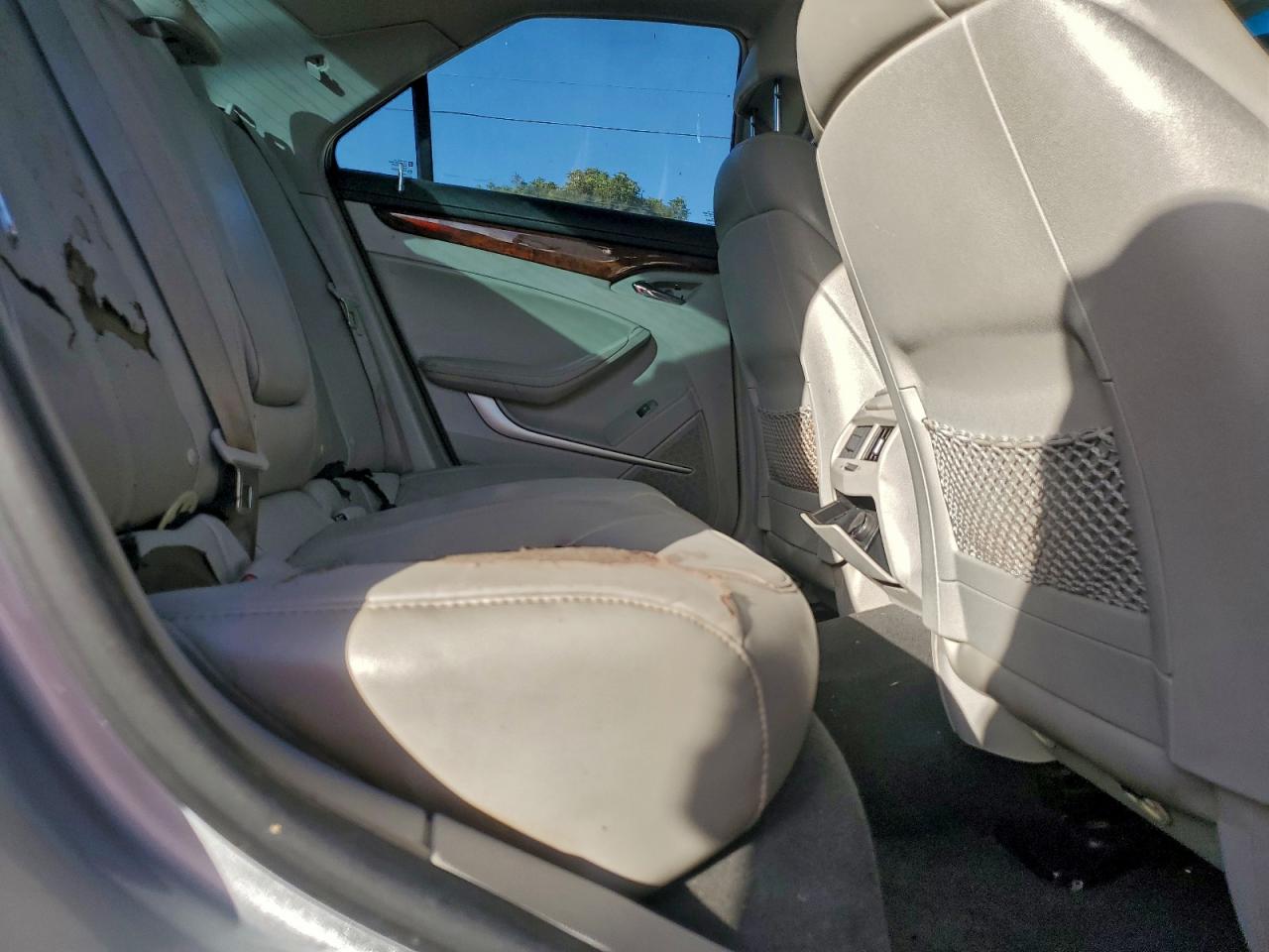 Cadillac CTS Luxury Collection Image 5