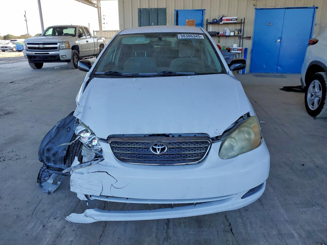 Toyota Corolla Ce Image 2