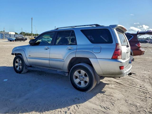Toyota 4Runner Sr5 Image 2