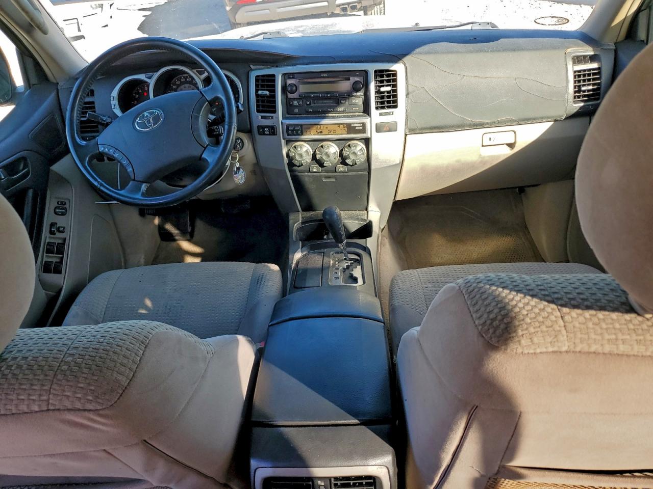 Toyota 4Runner Sr5 Image 12