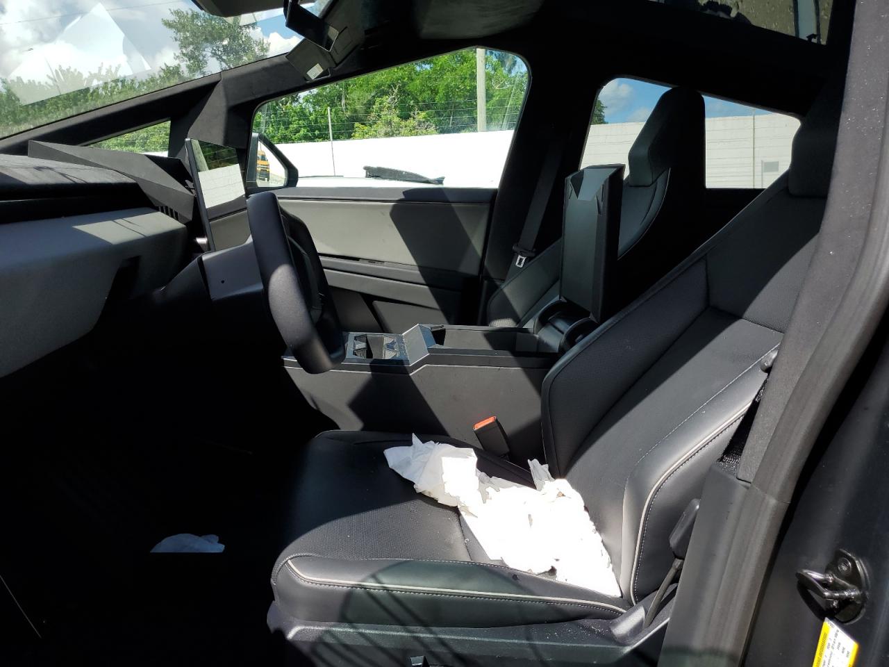 Tesla Cybertruck Image 3