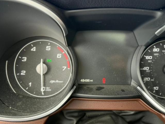 Alfa Romeo Stelvio Image 6