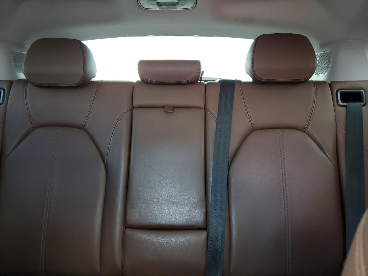 Alfa Romeo Stelvio Image 10