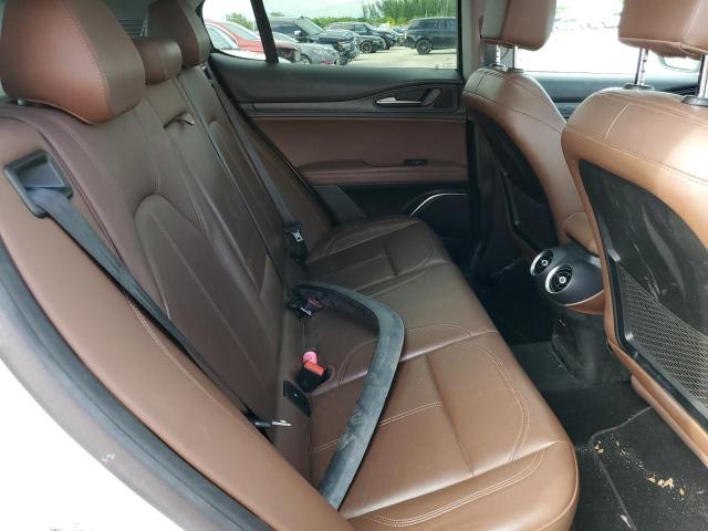 Alfa Romeo Stelvio Image 11