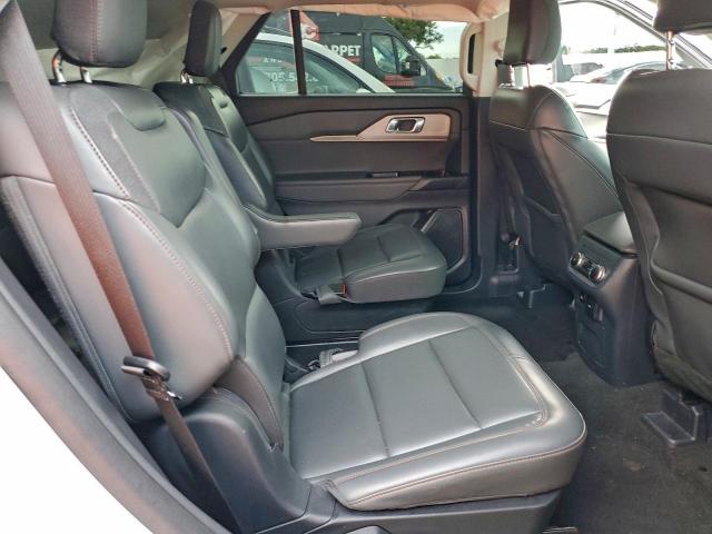 Ford Explorer Active Image 7