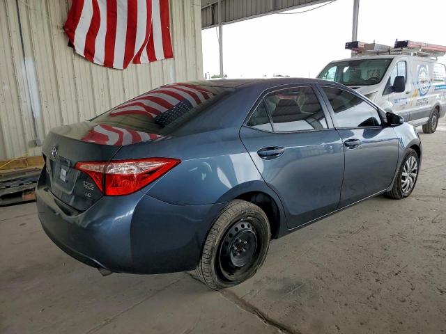 Toyota Corolla L Image 2