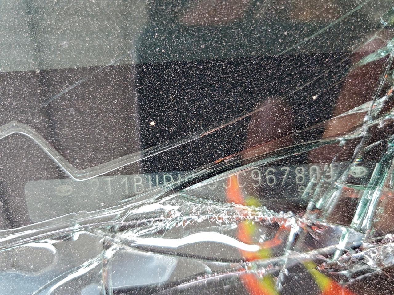 Toyota Corolla L Image 12