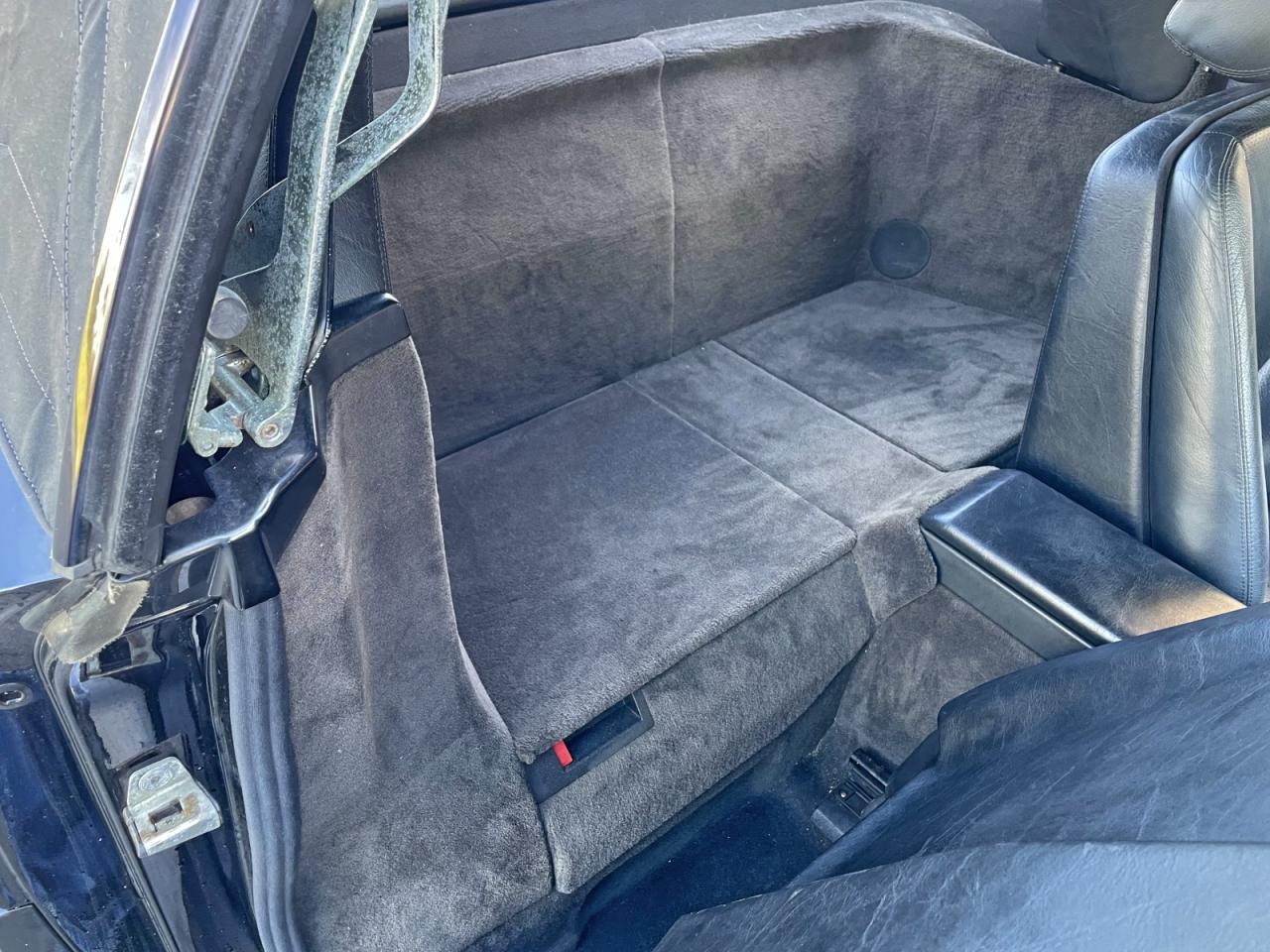 Mercedes-Benz S-Class 320 Image 3