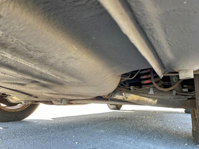 Mercedes-Benz S-Class 320 Image 13