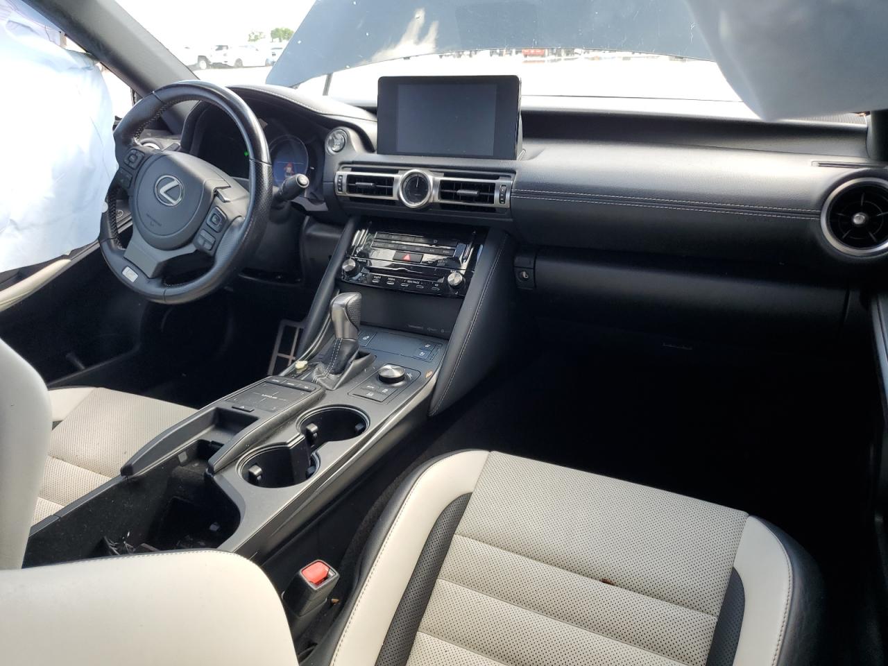 Lexus Is 350 F Sport Image 8