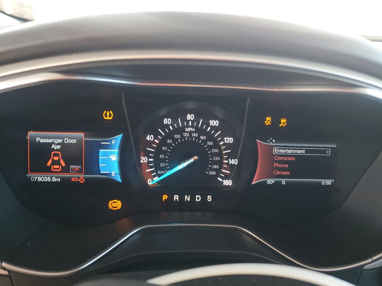 Ford Fusion Se Image 4