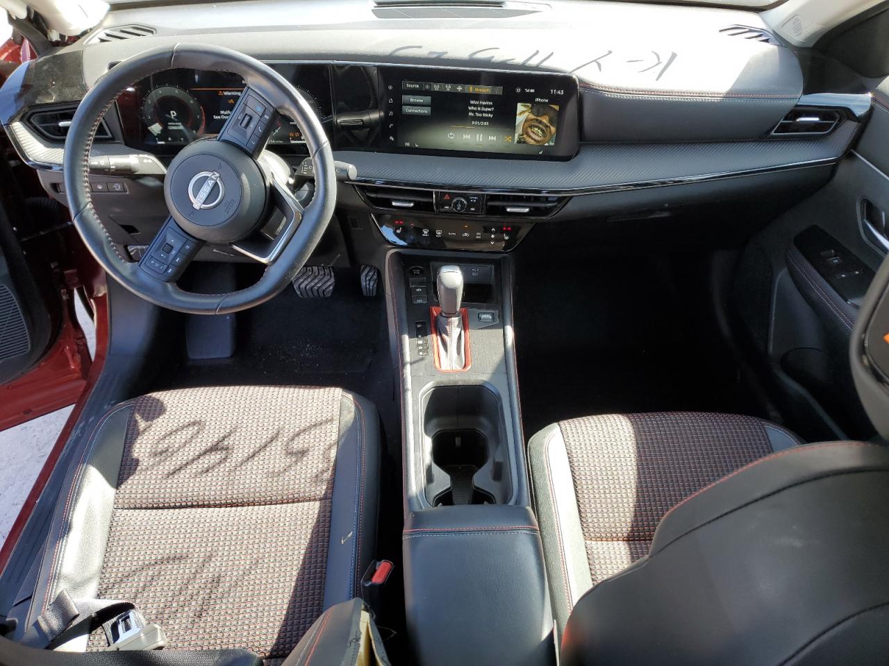 Nissan Kicks Sr Image 6