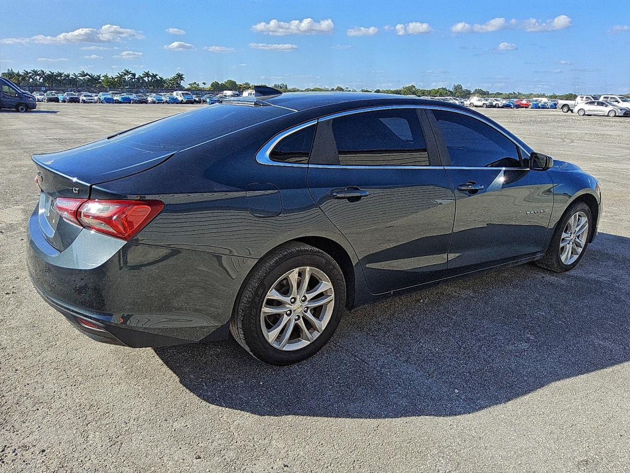 Chevrolet Malibu Lt Image 12