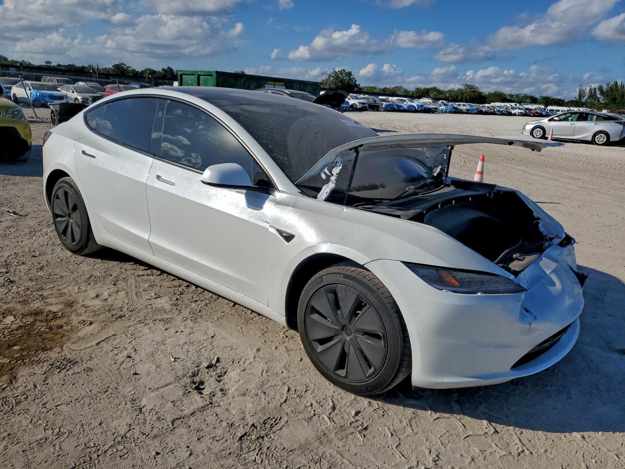 Tesla Model 3 Image 2