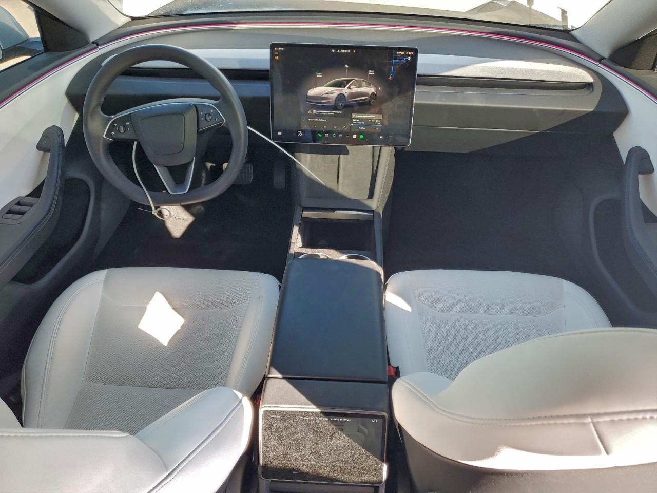 Tesla Model 3 Image 9