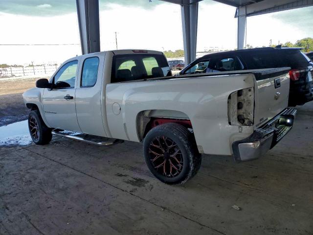 Chevrolet Silverado C1500 Classic Image 2