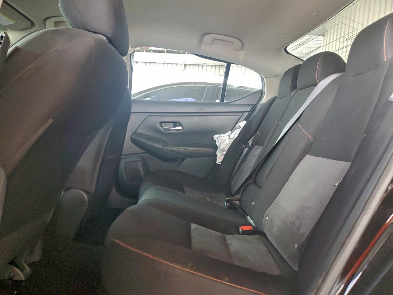 Nissan Sentra Sr Image 9